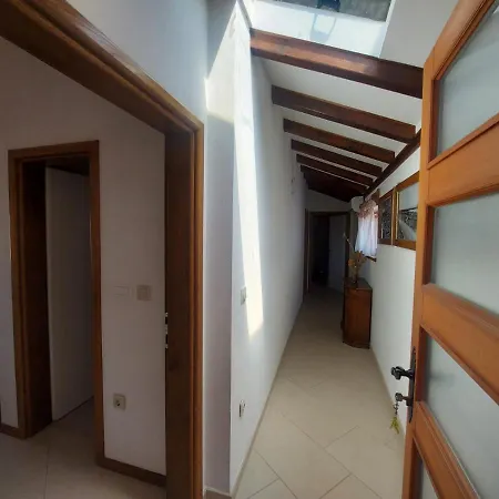 Bozena Apartment *