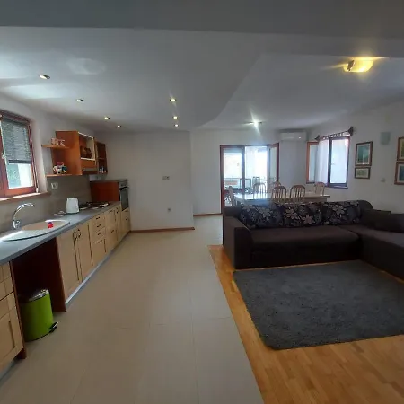Bozena Apartment Pakoštane